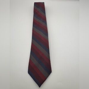 Vintage Wembley Mens Wash N Wear Necktie 56”Lx3"W Multicolor Neck Tie
